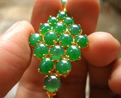 书香拍&17颗缅甸翡翠戒面\/吊坠_书香拍&17