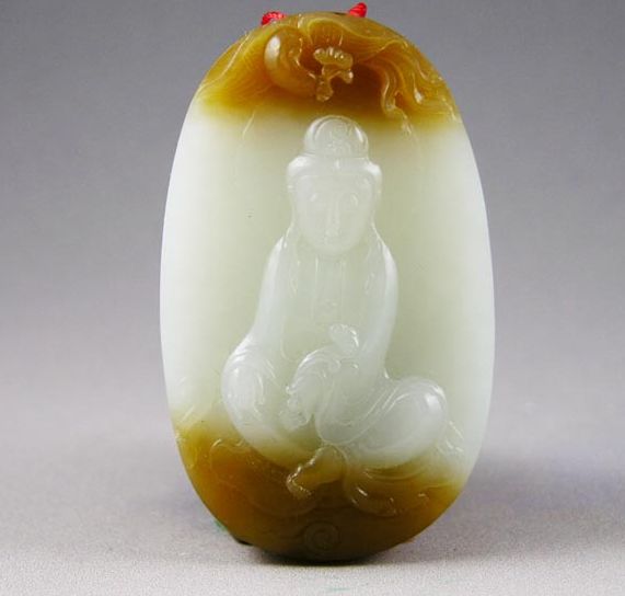 和田玉羊脂玉带糖色(观音)■苏州精工