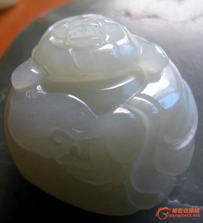 新疆和田玉籽料米勒佛雕件20克 非常油,<em>白度</em>1