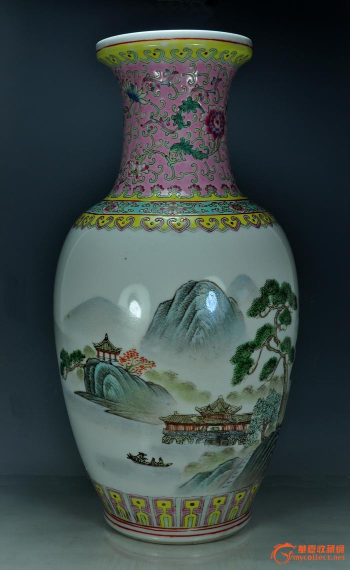 景德镇艺术瓷厂出品山水诗文瓶