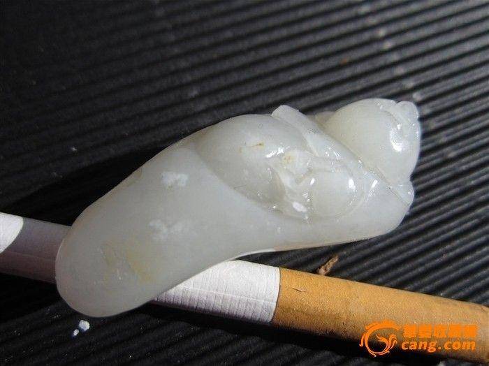 和田白玉籽料挂件图5