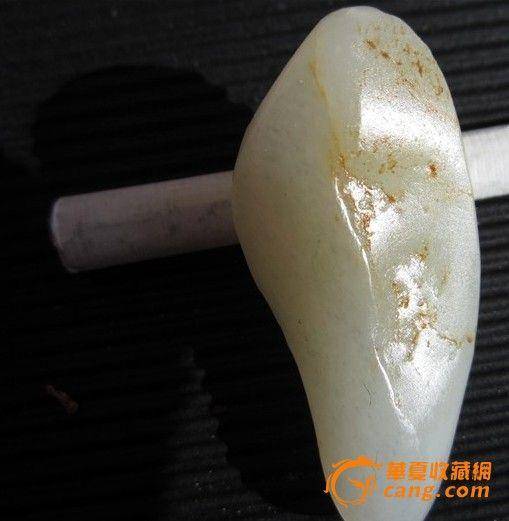 和田白玉籽料挂件图2
