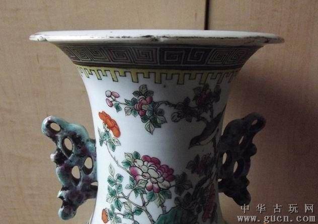 清代花鸟大花瓶图2