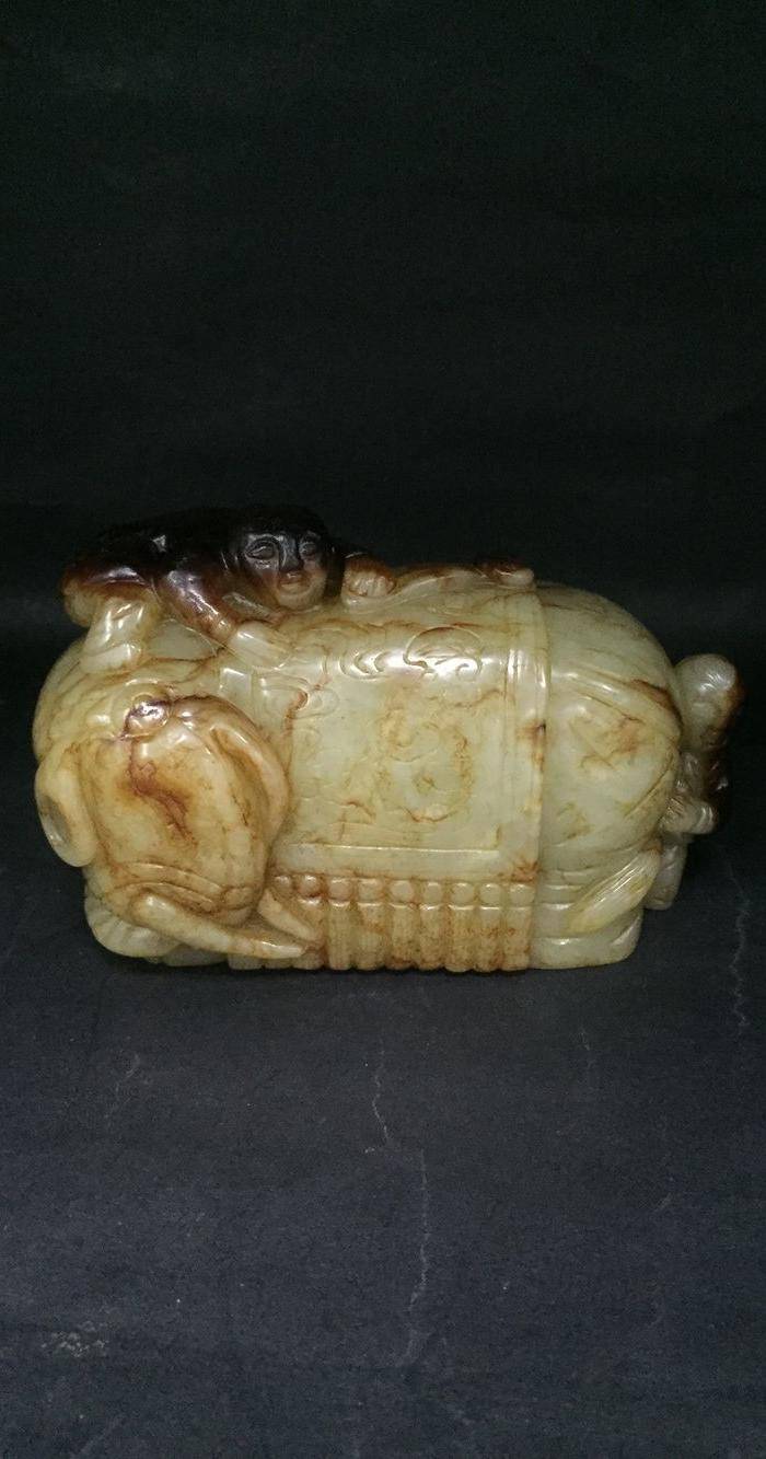 和田黄玉太平有象图4