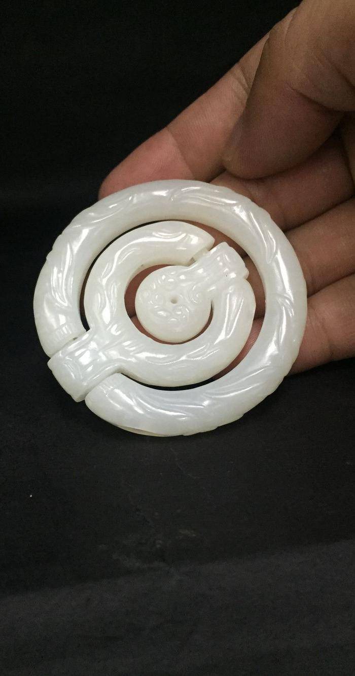 白玉三环佩图9