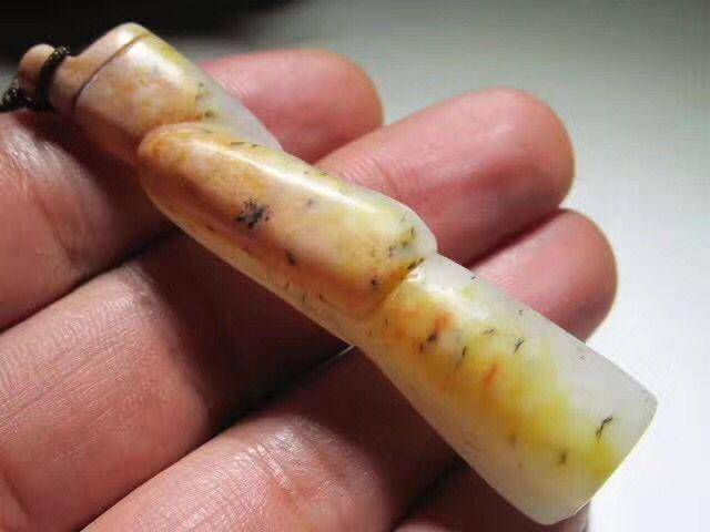 和田玉 近一级白 籽玉 翁仲 挂坠图2