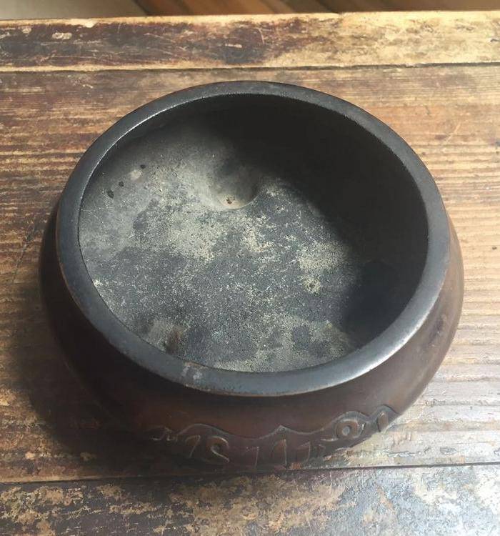 青代铜香炉图3
