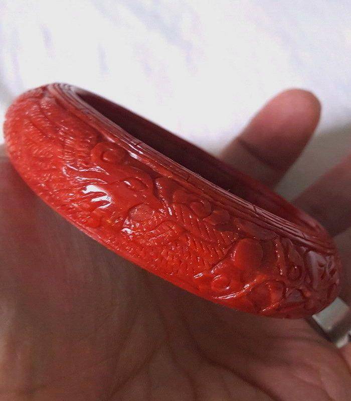 精品 55.58克20mm阿卡珊瑚雕花手镯图6
