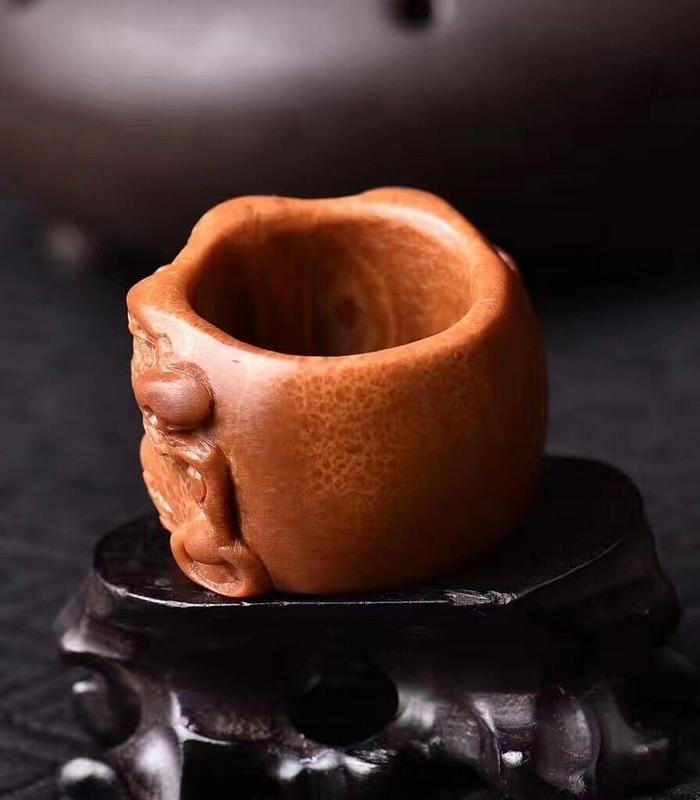 印尼大橄榄核雕刻冥王_在线拍卖_在线拍卖网