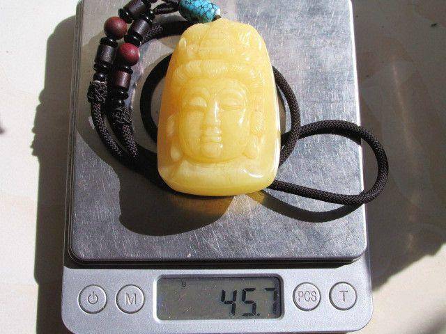 小有年头 天然无优化 上等丹麦满蜜 鸡油黄蜜蜡 观音大士图3