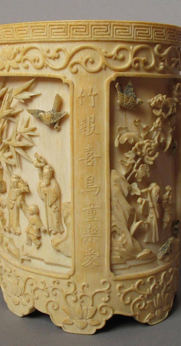 欧美回流 精雕四面开光人物故事纹笔筒图8