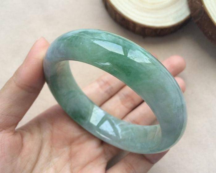 天然A货翡翠水润无裂满绿56.3圈手镯W273图4