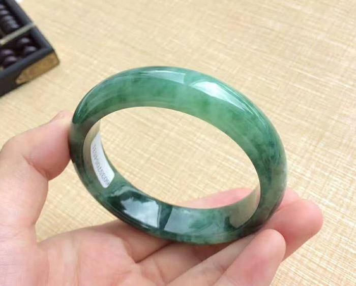 天然A货翡翠水润无裂满绿辣绿手镯54圈 2604图8