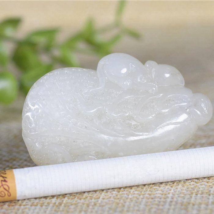 和田玉 籽玉 俏色 洒金皮 白菜 百财图8
