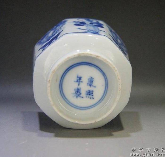 清朝青花仕女八方杯图6