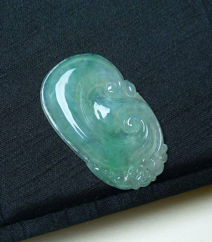 冰种绿如意吊坠图8