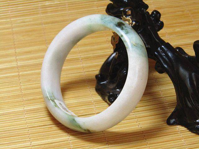 老坑 翡翠 挂阳绿 宽条手镯图3