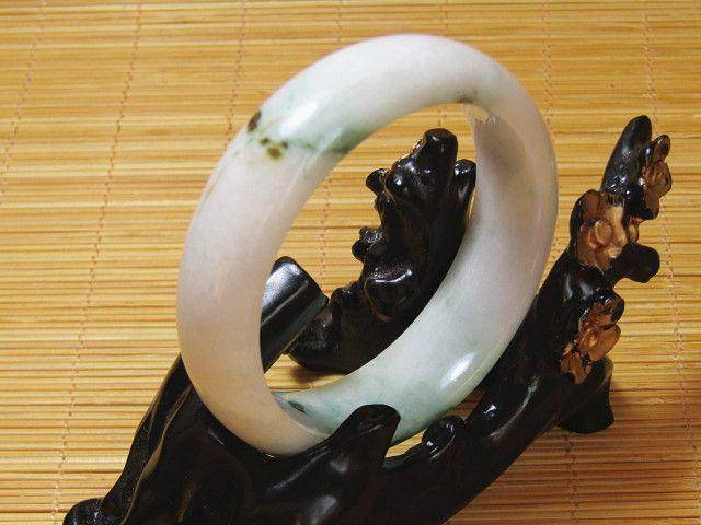 老坑 翡翠 挂阳绿 宽条手镯图6