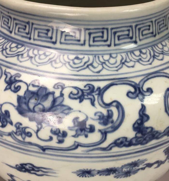 明中期青花人物故事罐图7
