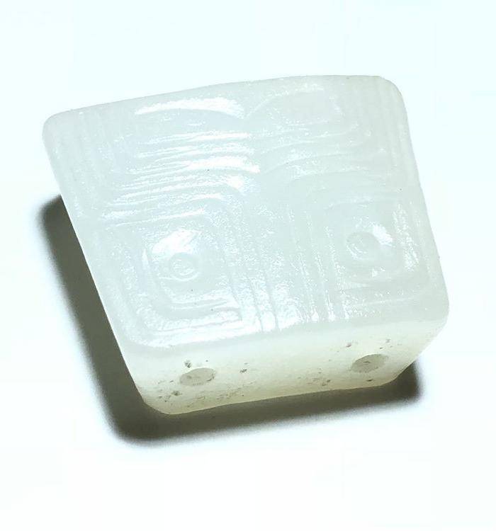 明 和田白玉羊脂级 一级白 籽料 饕餮纹 背云 手工雕刻图3