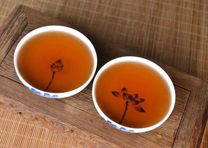 2008年普洱茶叶老班章树生茶古树茶 250克砖茶普洱图5