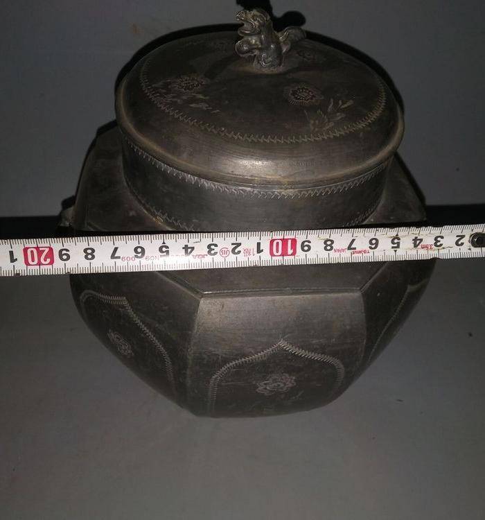 雕刻精美老锡罐一对图10