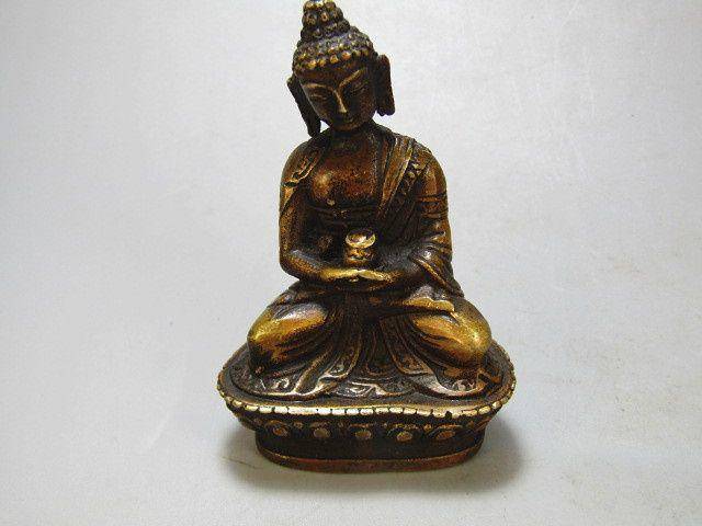 藏传老铜手工斩刻 藏佛 摆件开脸慈祥图2