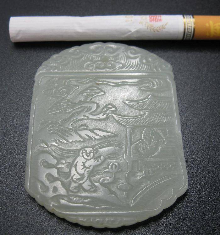 山水人物诗纹玉牌图3