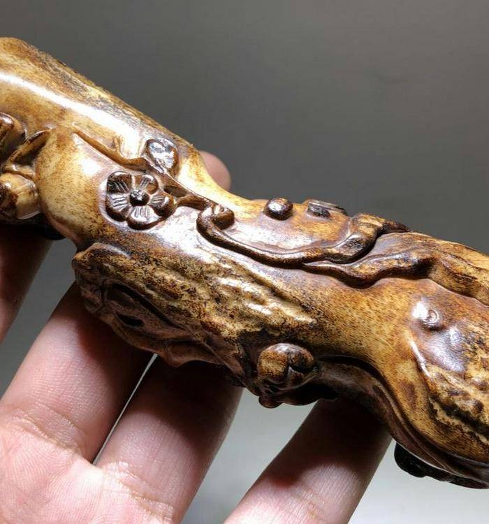 清 珍贵 骨质 喜鹊登梅 笔架 手工雕刻 工艺 十分不错 包浆老厚 蝌图5
