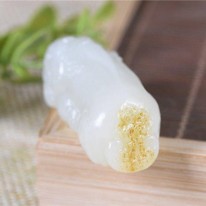 和田玉 籽玉 洒金皮 招财貔貅 守护纳福图3