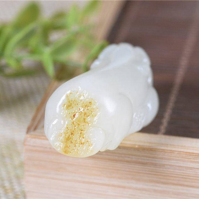 和田玉 籽玉 洒金皮 招财貔貅 守护纳福图4