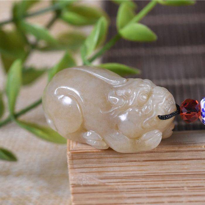 和田玉 招财貔貅 立体精工图2