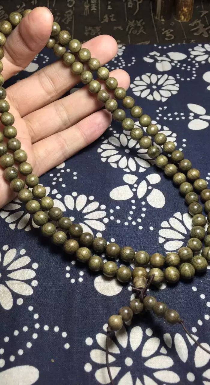 金丝楠阴沉佛珠手串图3
