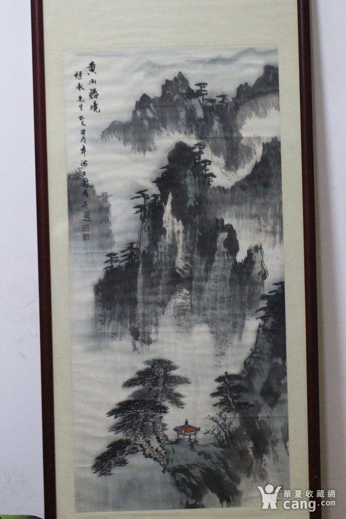 金牌 上海著名画家周成 送连云港市第一人民医