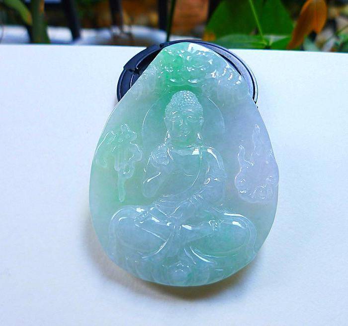 自然光实拍!天然A货好种绿佛在眼前图4