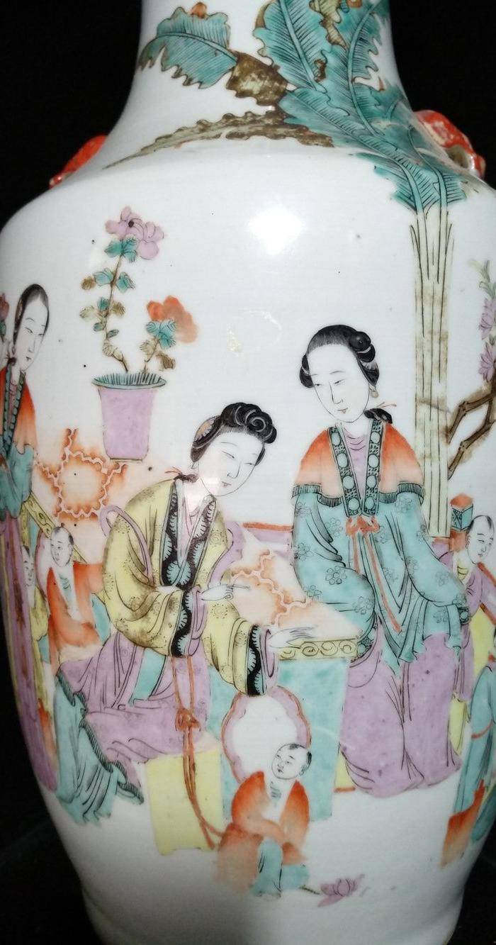 清..粉彩大瓶图2