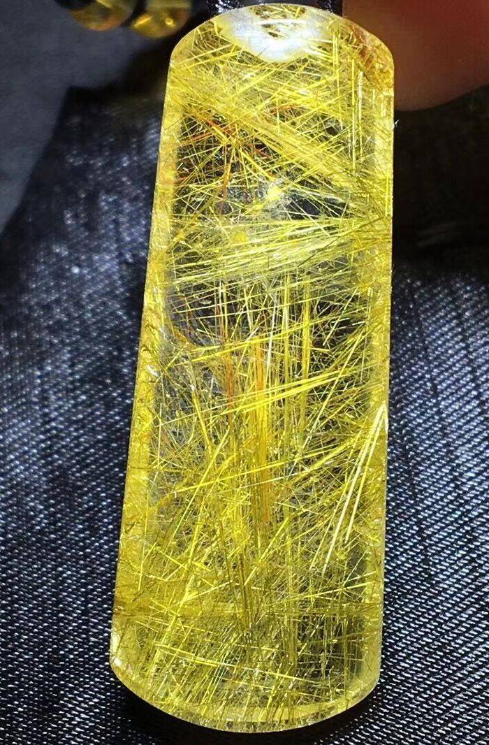 绝美金发晶顺发无事牌吊坠图3