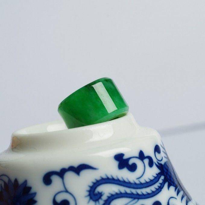 老坑辣绿翡翠路路通筒珠 19TU12图5