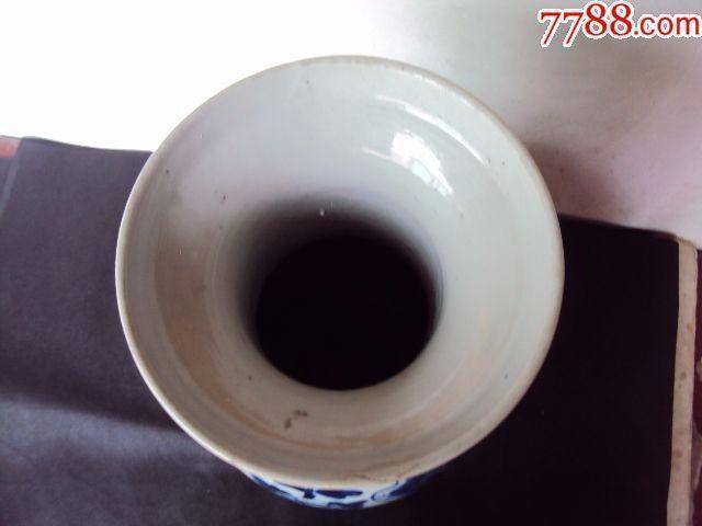 全品大清光绪青花双凤戏牡丹大花瓶一件图5