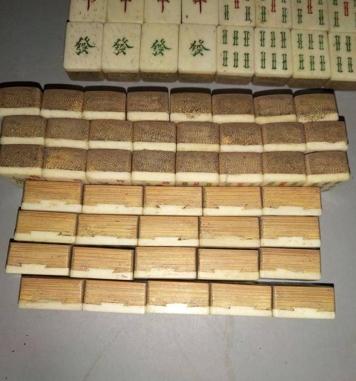 雕刻精美竹嵌骨老麻将图7
