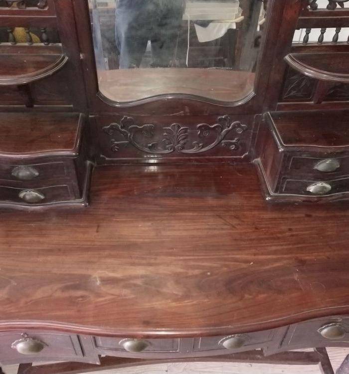 厚料红酸枝大尺寸书扎梳妆台图2