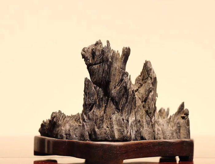 灵璧石纹石山子图6
