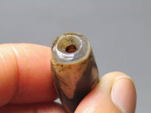 藏传玛瑙 HY天珠 包浆熟厚图3