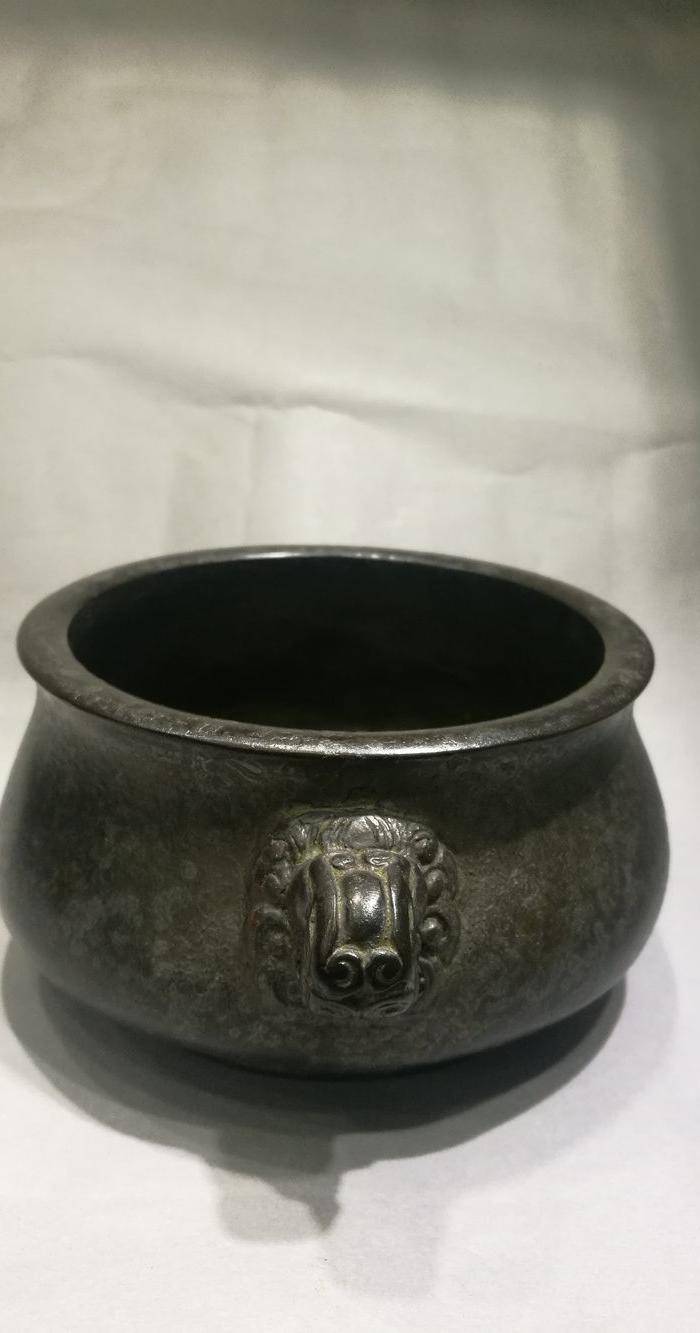 铜态香炉图6