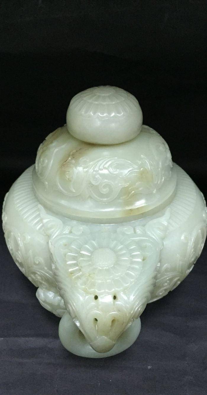 和田玉大香炉图7