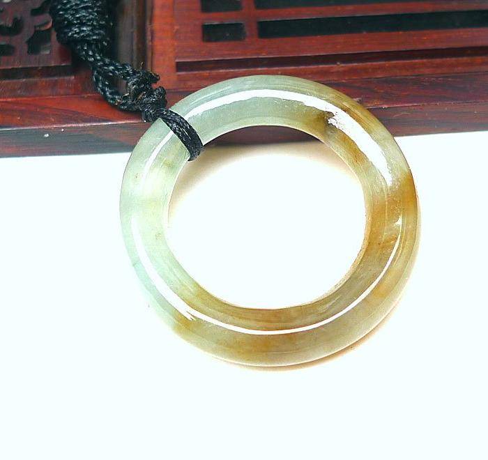 金牌 冰润带翡平安环吊坠图6
