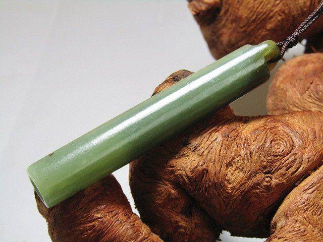 晚清和田玉 翎管 包浆熟厚 风化清晰图8