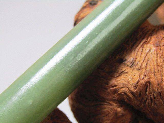 晚清和田玉 翎管 包浆熟厚 风化清晰图5