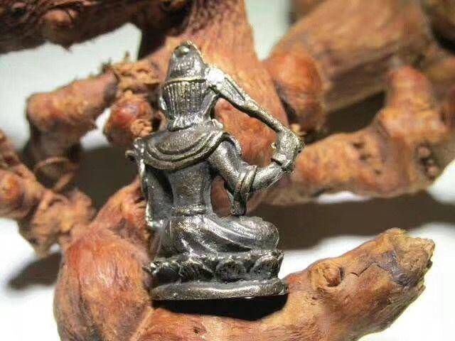 开门到代 晚清 铜质 降魔罗汉 坐像 做工精细 铸造精美 包浆老道图5