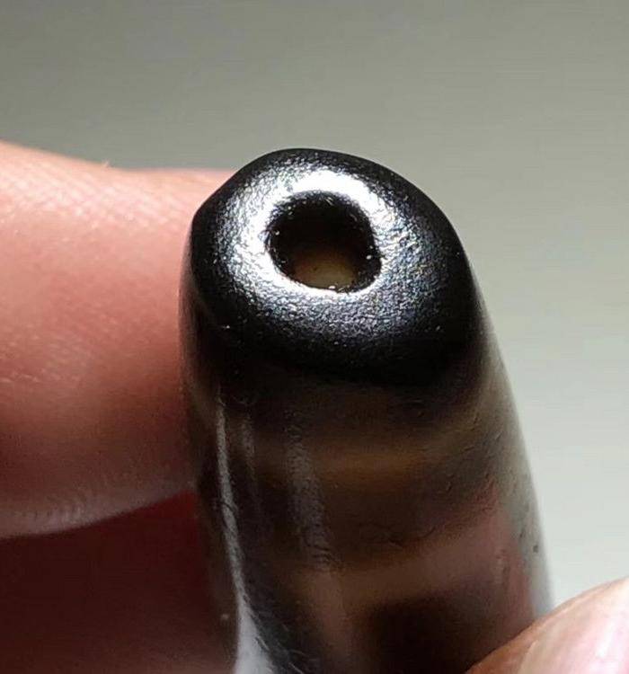 明代 藏传 至纯三眼 玛瑙天珠 手工制作 工艺 钥匙孔 包浆熟润 润到图4